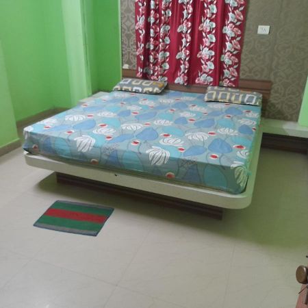 Hotel Tirupati פורי מראה חיצוני תמונה